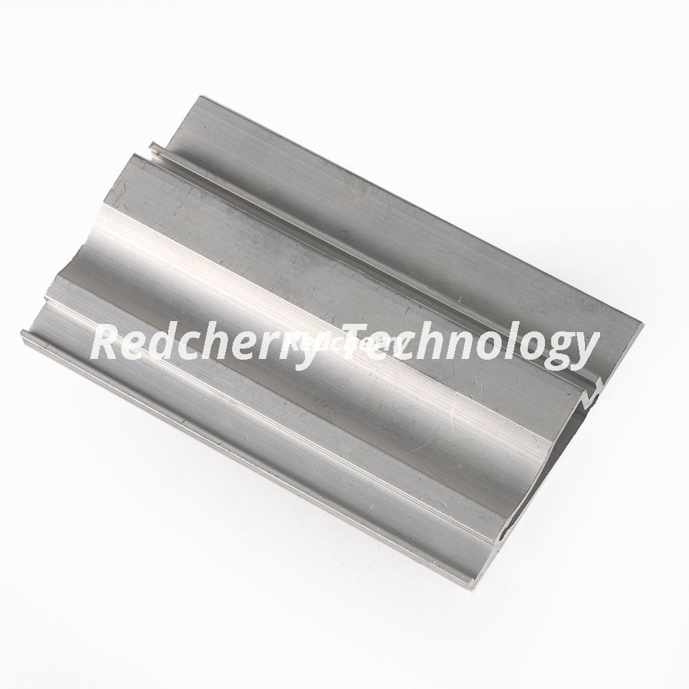 High-quality sunroom aluminum waterproof buckle profile designed for roofing joints and panel sealing. Made from 6063/6061 aluminum alloy with strong corrosion resistance, weather protection, and customizable sizes and colors for residential and commercial sunrooms.