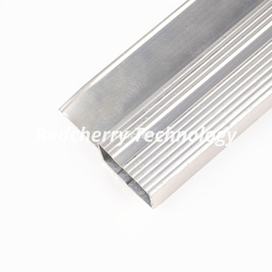 Perfil de extrusi&oacute;n de cantonera de escalera de aluminio con borde antideslizante