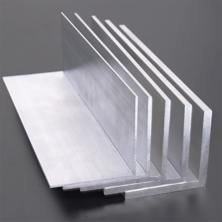 Aluminum angle