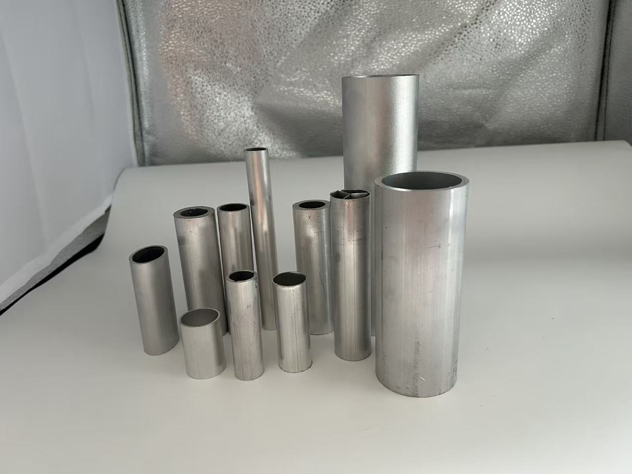 large-diameter-thickened-aluminum-pipe-for-marine-pipeline